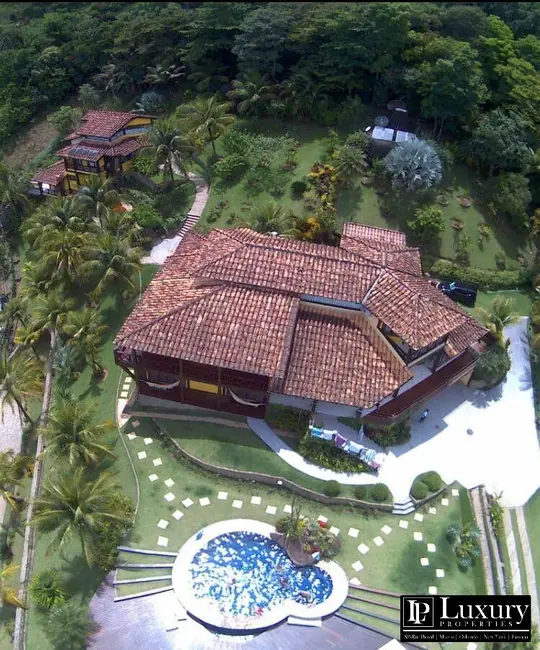 Foto 2 de Casa de Condomínio com 9 quartos à venda, 822m2 em Ilhabela - SP