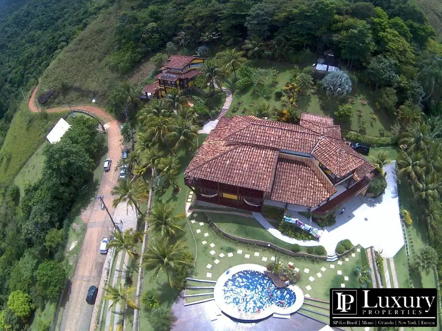 Foto 3 de Casa de Condomínio com 9 quartos à venda, 822m2 em Ilhabela - SP