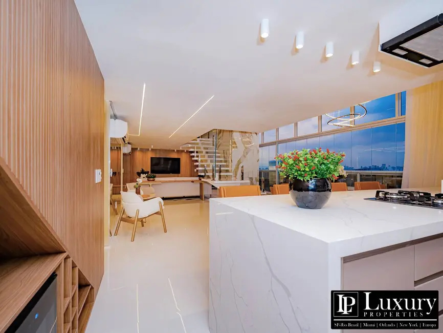 Apartamento com 2 quartos à venda e para alugar, 172m2 em Itaim Bibi, São Paulo - SP - imagem 8 Foto 8 de Apartamento com 2 quartos à venda e para alugar, 172m2 em Itaim Bibi, São Paulo - SP