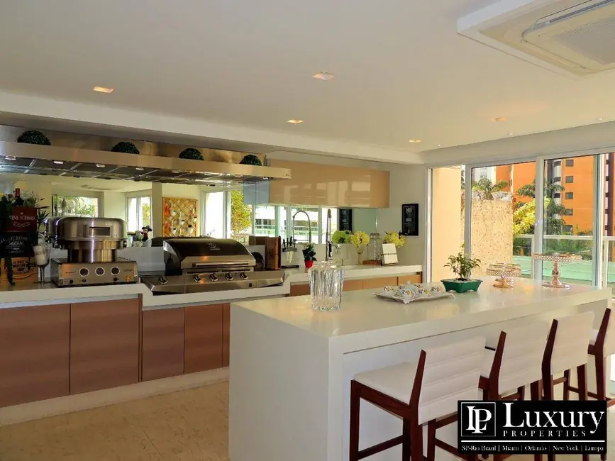 Foto 5 de Apartamento com 3 quartos para alugar, 449m2 em São Paulo - SP