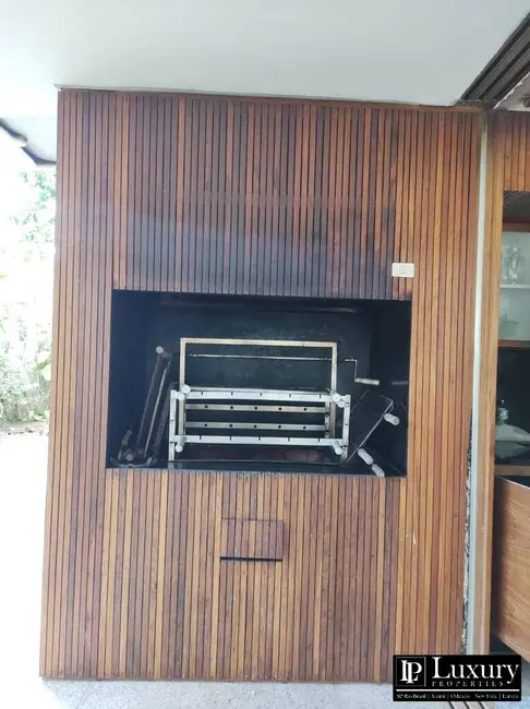 Foto 7 de Casa de Condomínio com 6 quartos à venda em Sao Sebastiao - SP