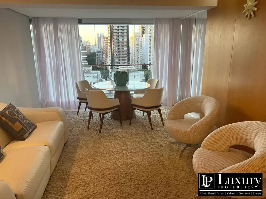 Apartamento com 3 quartos à venda, 180m2 em Vila Nova Conceição, São Paulo - SP - imagem 3 Foto 3 de Apartamento com 3 quartos à venda, 180m2 em Vila Nova Conceição, São Paulo - SP