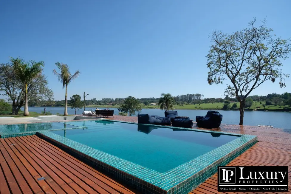 Foto 1 de Casa com 5 quartos à venda em Avare - SP