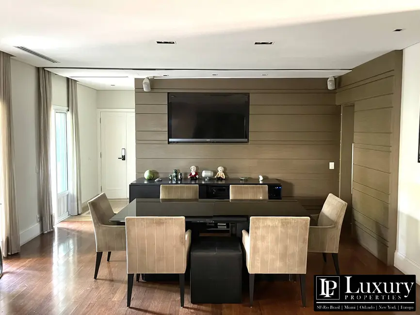 Apartamento com 2 quartos à venda, 300m2 em Alto de Pinheiros, São Paulo - SP - imagem 6 Foto 6 de Apartamento com 2 quartos à venda, 300m2 em Alto de Pinheiros, São Paulo - SP