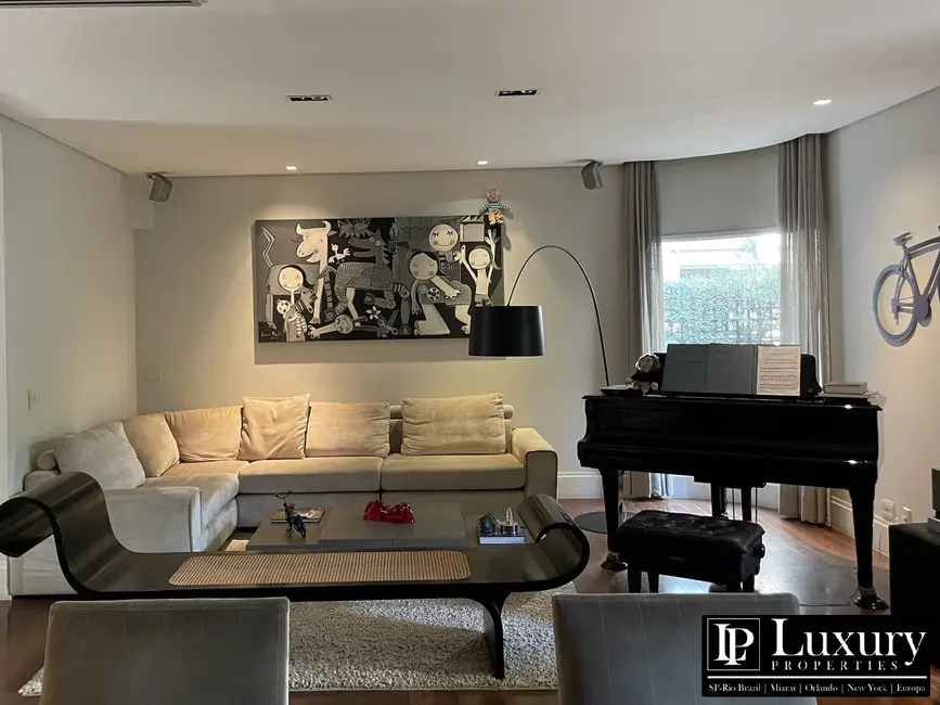 Apartamento com 2 quartos à venda, 300m2 em Alto de Pinheiros, São Paulo - SP - imagem 8 Foto 8 de Apartamento com 2 quartos à venda, 300m2 em Alto de Pinheiros, São Paulo - SP