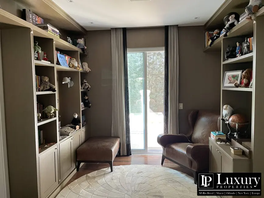 Apartamento com 2 quartos à venda, 300m2 em Alto de Pinheiros, São Paulo - SP - imagem 9 Foto 9 de Apartamento com 2 quartos à venda, 300m2 em Alto de Pinheiros, São Paulo - SP