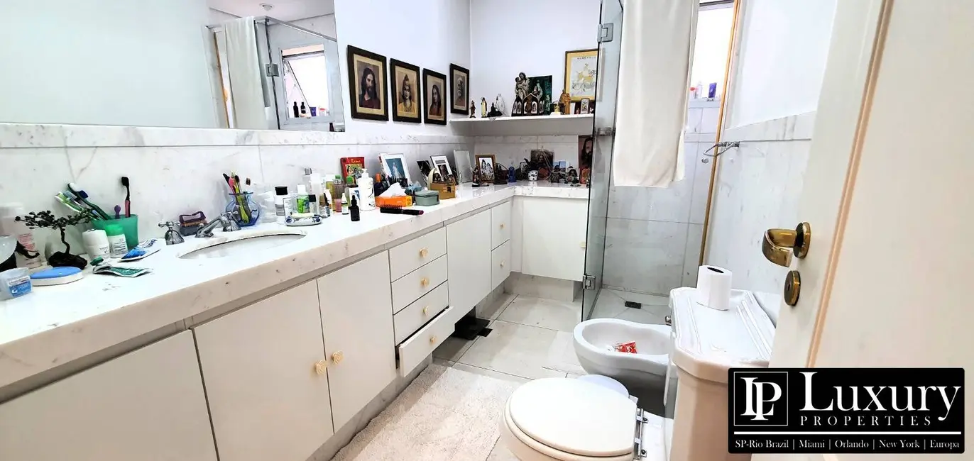 Foto 8 de Apartamento com 4 quartos à venda, 300m2 em Cidade Jardim, São Paulo - SP