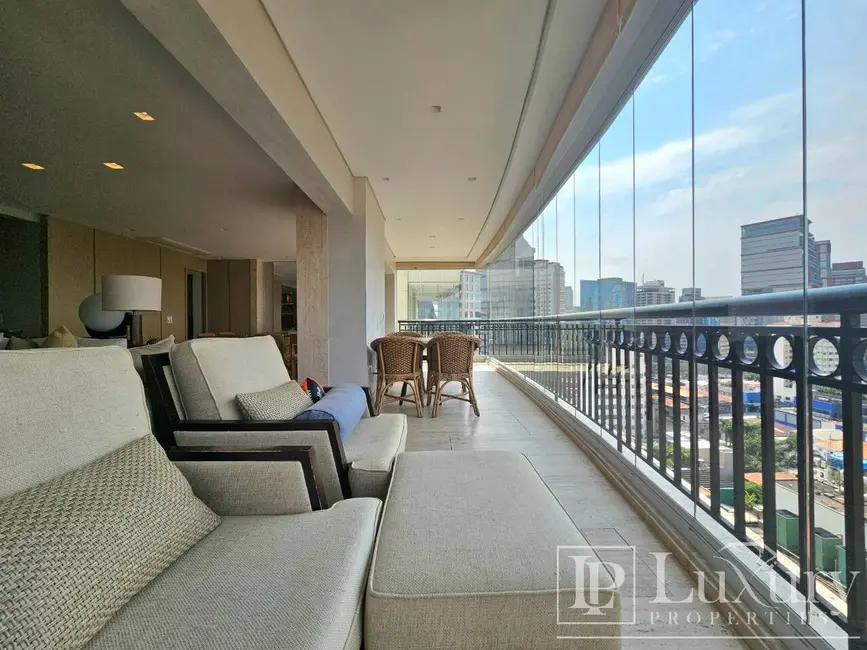 Foto 9 de Apartamento com 4 quartos à venda, 420m2 em Vila Nova Conceição, São Paulo - SP