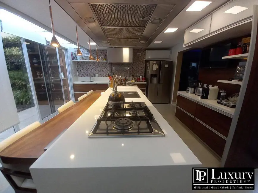 Foto 9 de Apartamento com 4 quartos à venda, 355m2 em São Paulo - SP