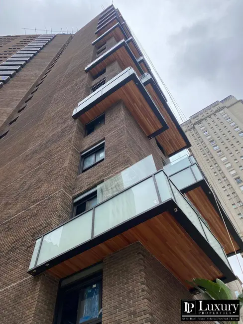 Apartamento com 4 quartos à venda e para alugar, 472m2 em Itaim Bibi, São Paulo - SP - imagem 8 Foto 8 de Apartamento com 4 quartos à venda e para alugar, 472m2 em Itaim Bibi, São Paulo - SP