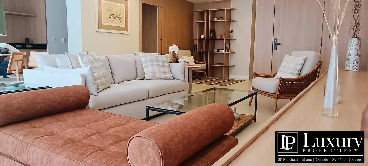 Apartamento com 2 quartos para alugar, 134m2 em Chácara Santo Antônio (Zona Sul), São Paulo - SP - imagem 3 Foto 3 de Apartamento com 2 quartos para alugar, 134m2 em Chácara Santo Antônio (Zona Sul), São Paulo - SP