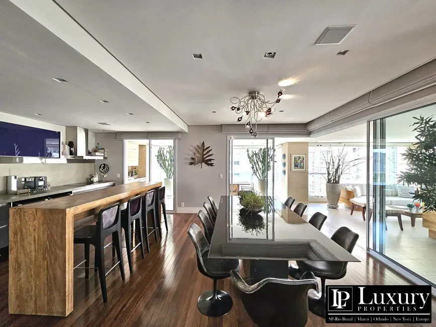 Apartamento com 3 quartos à venda, 385m2 em Campo Belo, São Paulo - SP - imagem 7 Foto 7 de Apartamento com 3 quartos à venda, 385m2 em Campo Belo, São Paulo - SP