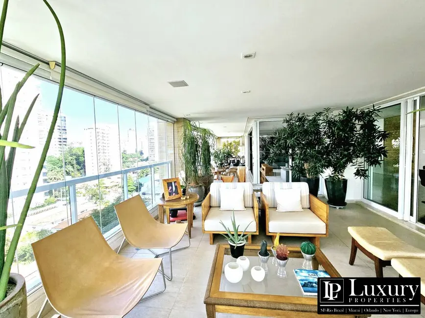 Apartamento com 3 quartos à venda, 385m2 em Campo Belo, São Paulo - SP - imagem 3 Foto 3 de Apartamento com 3 quartos à venda, 385m2 em Campo Belo, São Paulo - SP