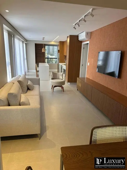 Foto 5 de Apartamento com 2 quartos para alugar, 106m2 em Vila Nova Conceição, São Paulo - SP