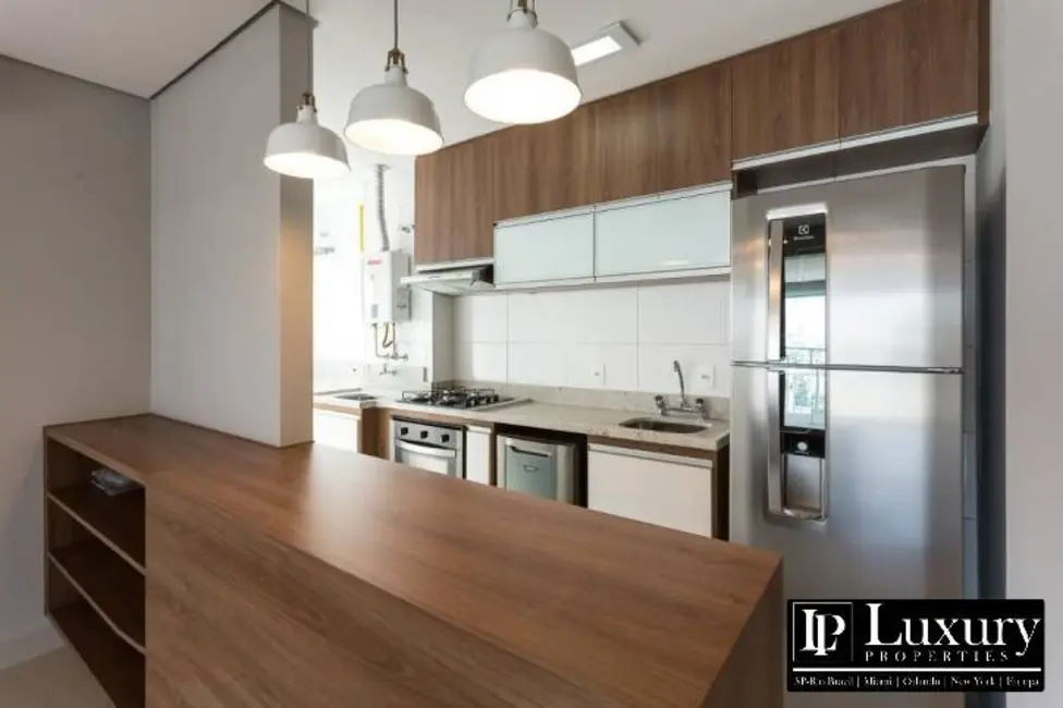 Foto 2 de Apartamento com 2 quartos para alugar, 80m2 em Vila Nova Conceição, São Paulo - SP