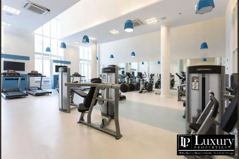 Apartamento com 2 quartos para alugar, 80m2 em Vila Nova Conceição, São Paulo - SP - imagem 7 Foto 7 de Apartamento com 2 quartos para alugar, 80m2 em Vila Nova Conceição, São Paulo - SP