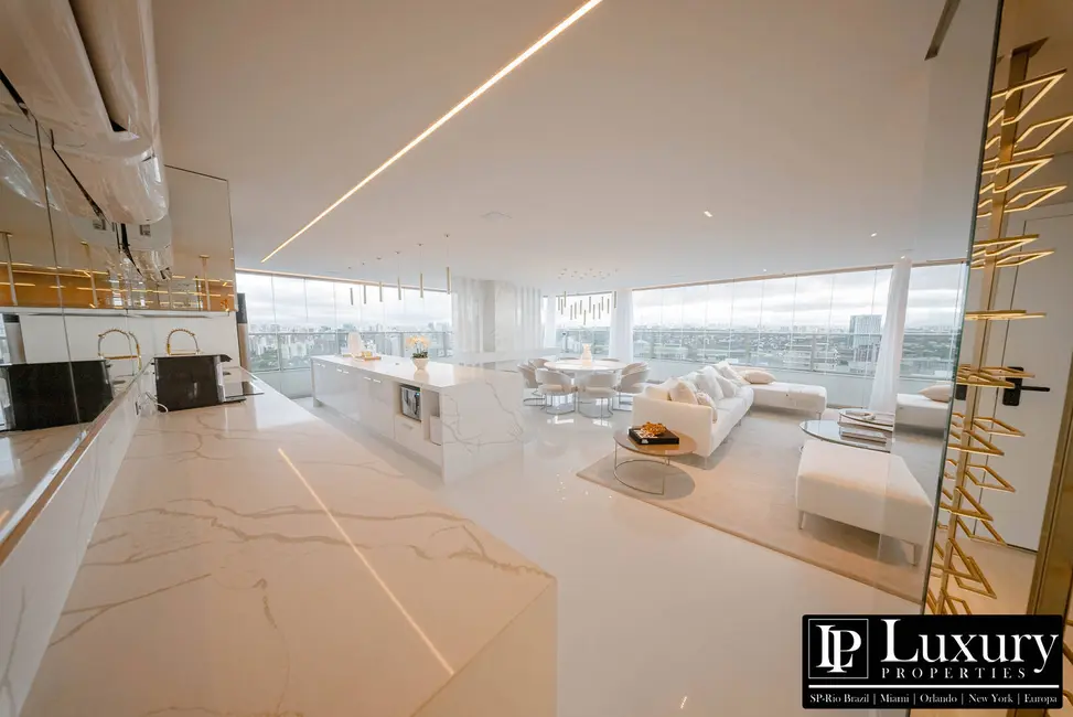 Foto 5 de Apartamento com 3 quartos à venda e para alugar, 200m2 em Pinheiros, São Paulo - SP