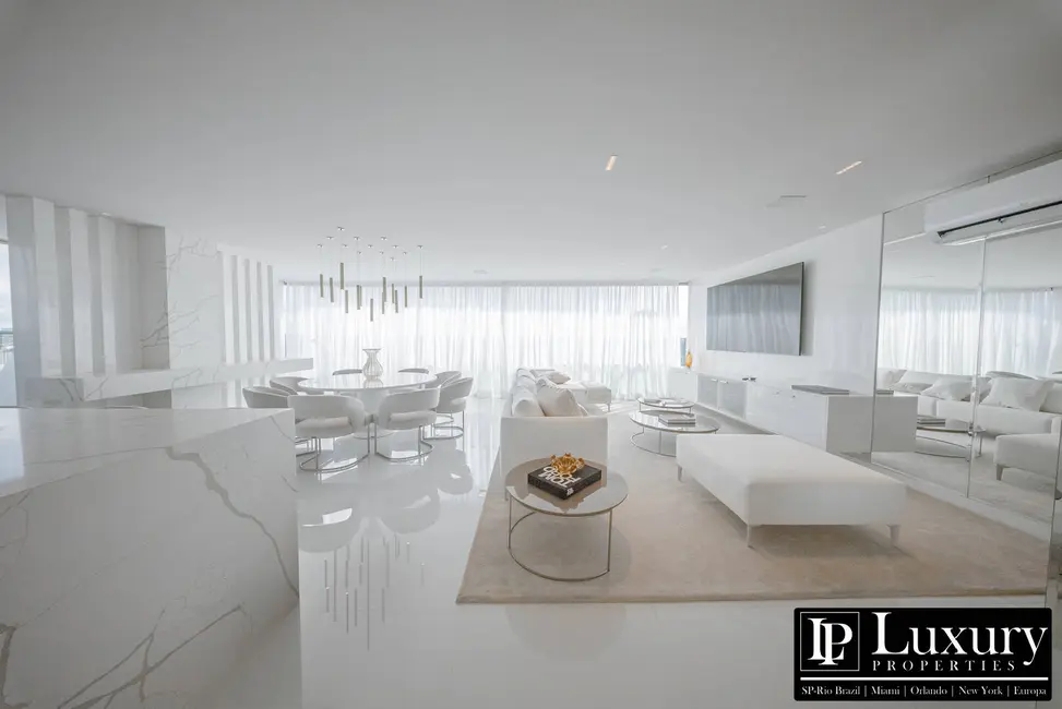 Foto 9 de Apartamento com 3 quartos à venda e para alugar, 200m2 em Pinheiros, São Paulo - SP