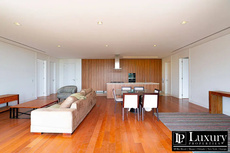 Foto 3 de Apartamento com 2 quartos à venda, 211m2 em Porto Feliz - SP