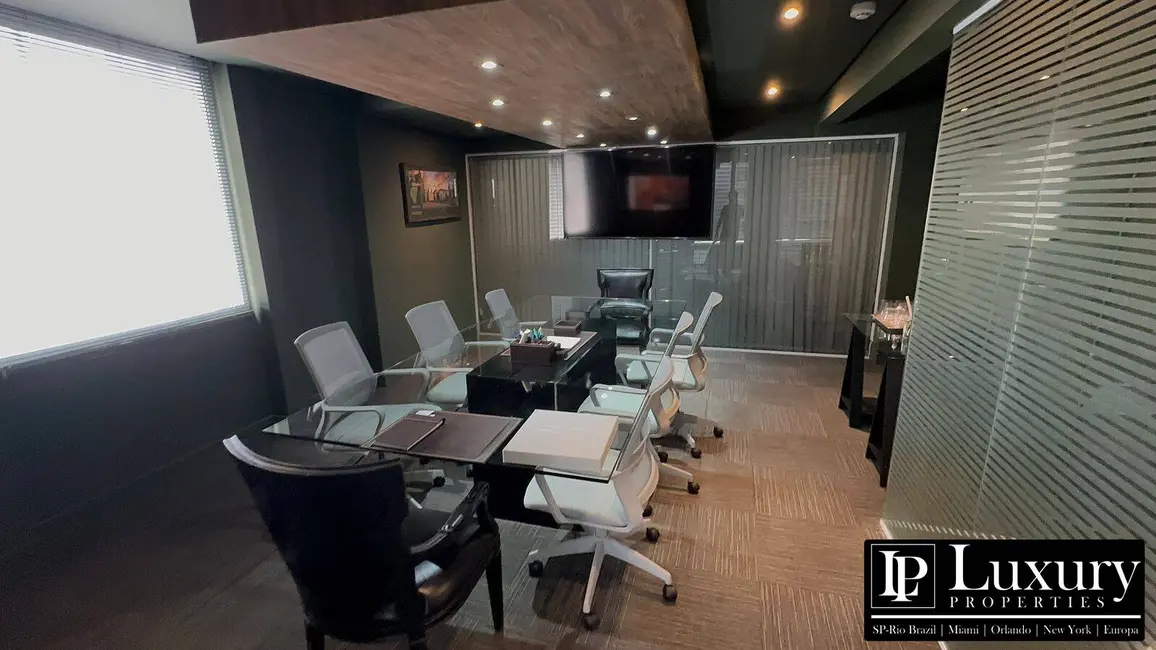 Foto 1 de Sala Comercial para alugar, 250m2 em Itaim Bibi, São Paulo - SP