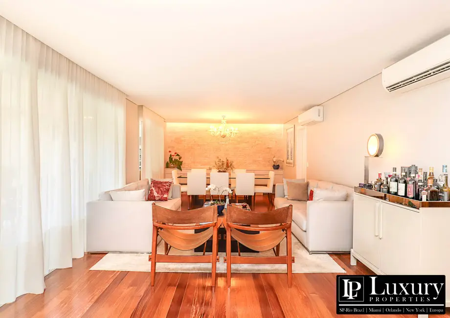 Apartamento com 3 quartos à venda, 226m2 em Vila Nova Conceição, São Paulo - SP - imagem 4 Foto 4 de Apartamento com 3 quartos à venda, 226m2 em Vila Nova Conceição, São Paulo - SP