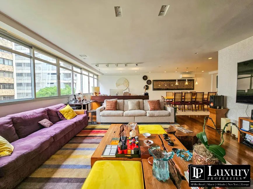 Apartamento com 4 quartos à venda, 226m2 em Jardim Europa, São Paulo - SP - imagem 3 Foto 3 de Apartamento com 4 quartos à venda, 226m2 em Jardim Europa, São Paulo - SP