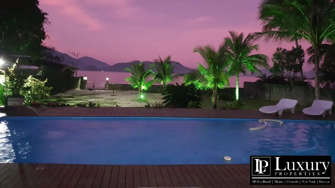 Foto 5 de Casa com 7 quartos à venda em Ubatuba - SP