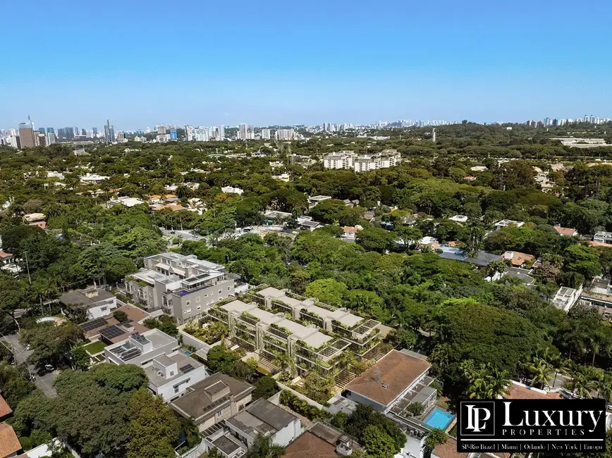 Foto 3 de Casa de Condomínio com 4 quartos à venda em Alto de Pinheiros, São Paulo - SP