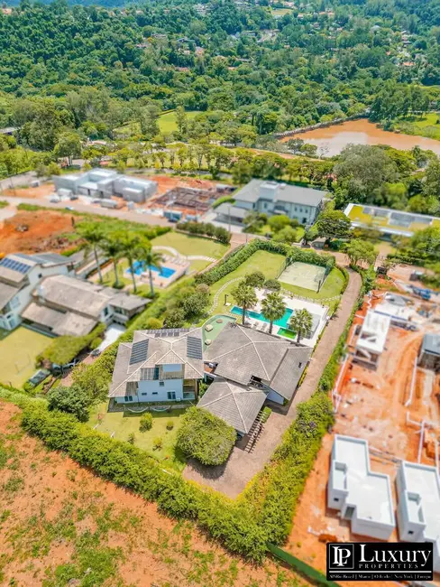 Foto 4 de Casa de Condomínio com 5 quartos à venda em Tanque, Atibaia - SP