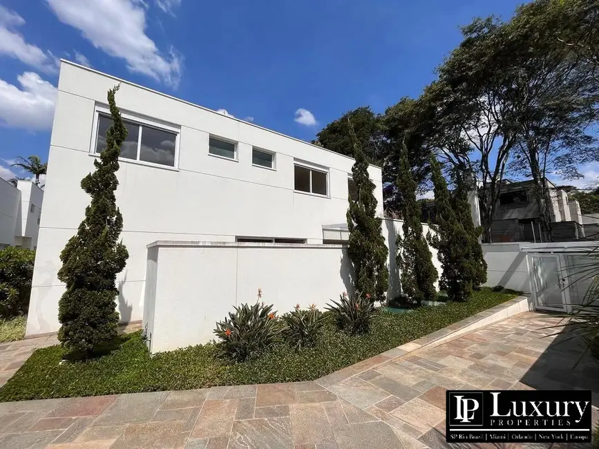 Foto 1 de Casa de Condomínio à venda em Alto da Boa Vista, São Paulo - SP