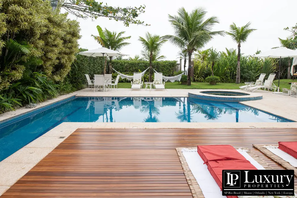 Foto 4 de Casa com 6 quartos à venda em Sao Sebastiao - SP