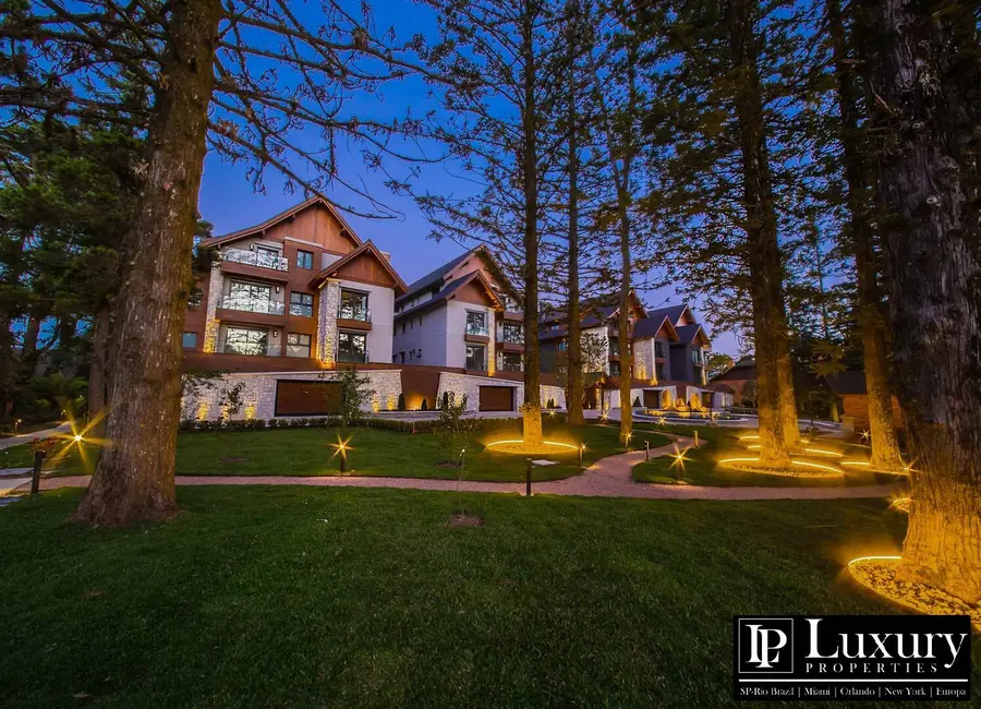 Apartamento com 3 quartos à venda, 320m2 em Gramado - RS - imagem 7 Foto 7 de Apartamento com 3 quartos à venda, 320m2 em Gramado - RS