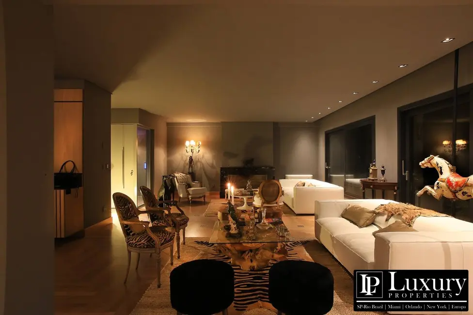 Apartamento com 3 quartos à venda, 320m2 em Gramado - RS - imagem 8 Foto 8 de Apartamento com 3 quartos à venda, 320m2 em Gramado - RS