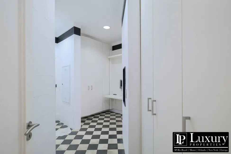 Foto 6 de Apartamento com 4 quartos para alugar, 533m2 em Jardim Guedala, São Paulo - SP