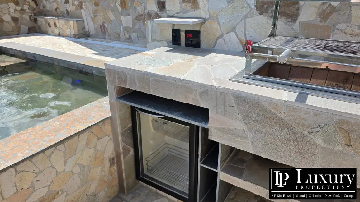 Casa de Condomínio com 3 quartos à venda em Cotia - SP - imagem 7 Foto 7 de Casa de Condomínio com 3 quartos à venda em Cotia - SP