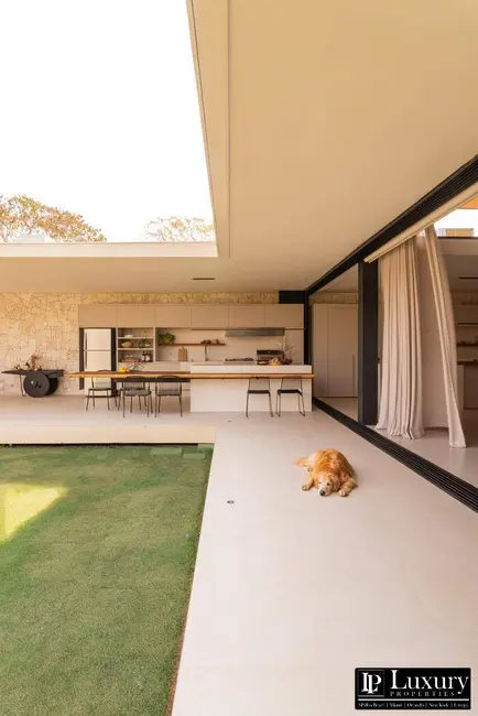 Foto 7 de Casa de Condomínio com 5 quartos à venda em Sao Jose Dos Campos - SP