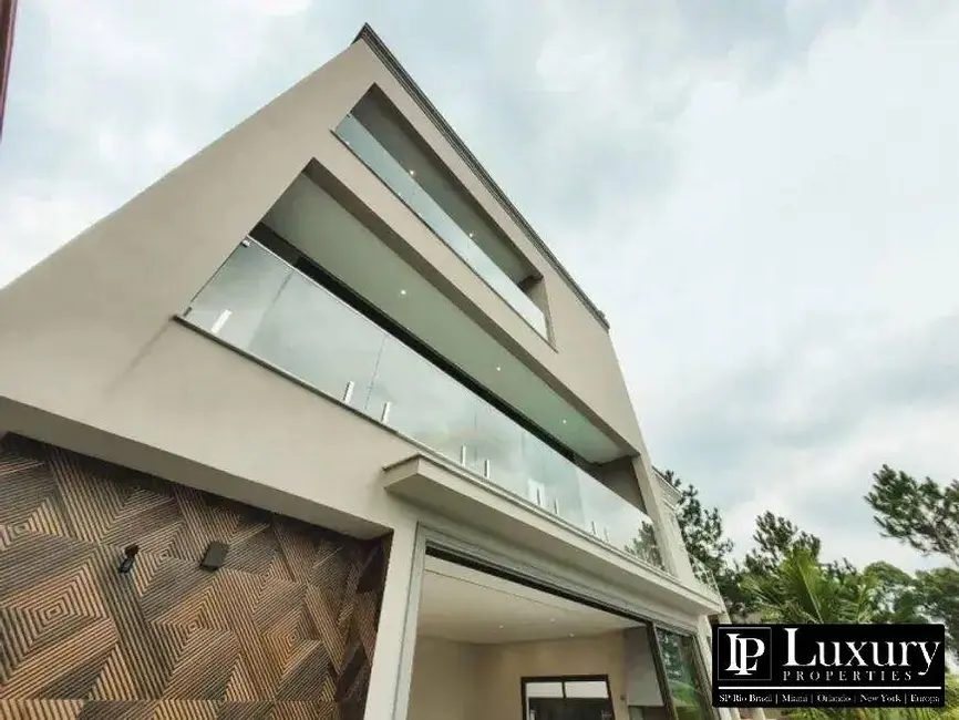 Foto 5 de Casa de Condomínio com 4 quartos à venda em Tamboré, Barueri - SP