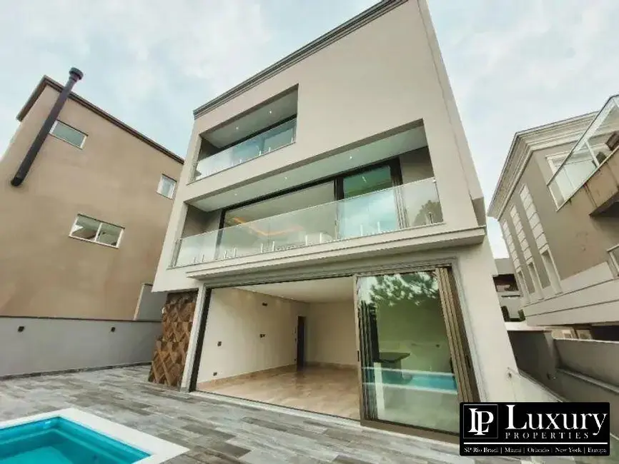 Foto 3 de Casa de Condomínio com 4 quartos à venda em Tamboré, Barueri - SP