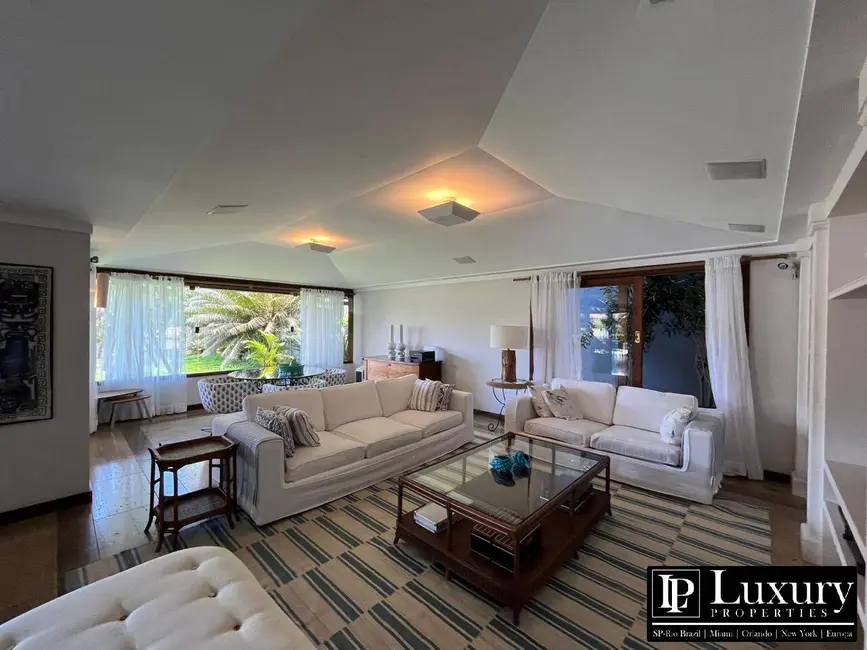 Foto 5 de Casa de Condomínio com 5 quartos à venda em Frade (Cunhambebe), Angra Dos Reis - RJ