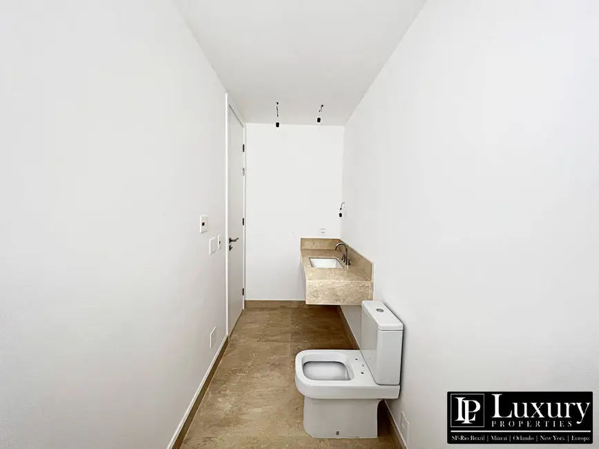 Foto 18 de Apartamento à venda em Itaim Bibi, São Paulo - SP