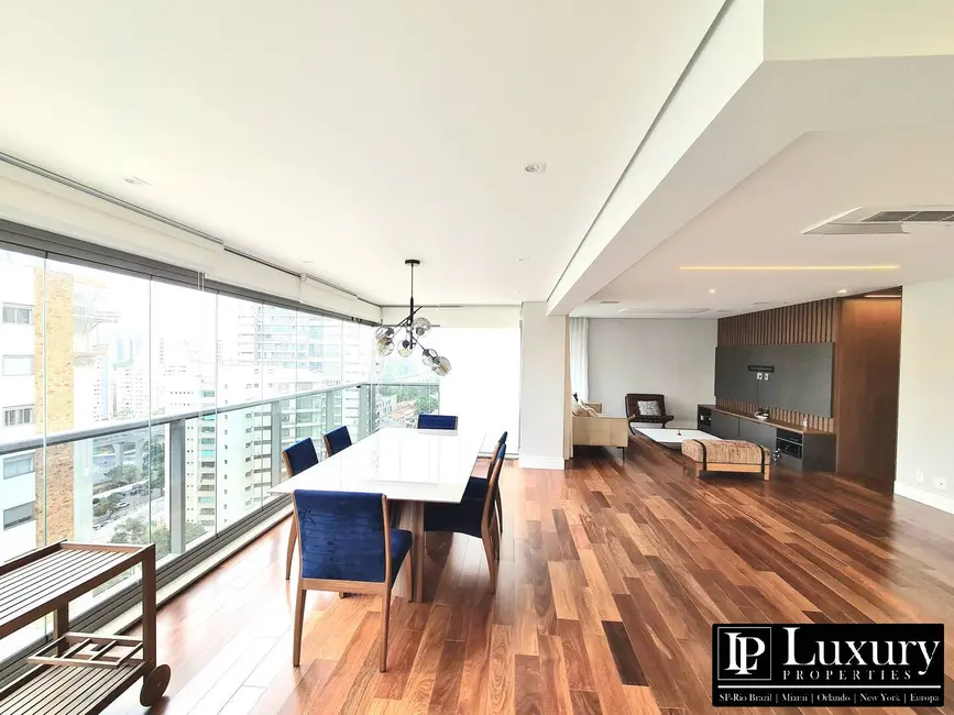 Apartamento com 3 quartos à venda, 192m2 em Campo Belo, São Paulo - SP - imagem 2 Foto 2 de Apartamento com 3 quartos à venda, 192m2 em Campo Belo, São Paulo - SP