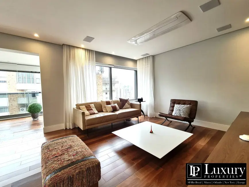 Apartamento com 3 quartos à venda, 192m2 em Campo Belo, São Paulo - SP - imagem 8 Foto 8 de Apartamento com 3 quartos à venda, 192m2 em Campo Belo, São Paulo - SP