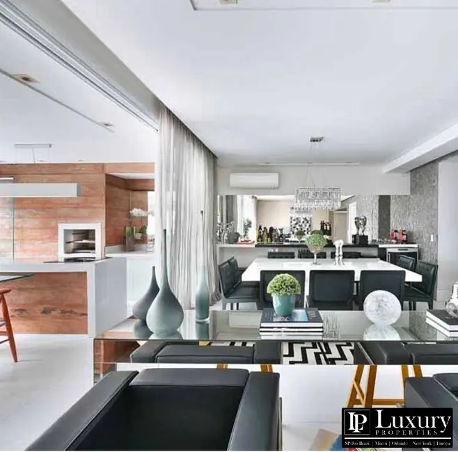 Foto 2 de Apartamento com 4 quartos à venda, 222m2 em Campo Belo, São Paulo - SP