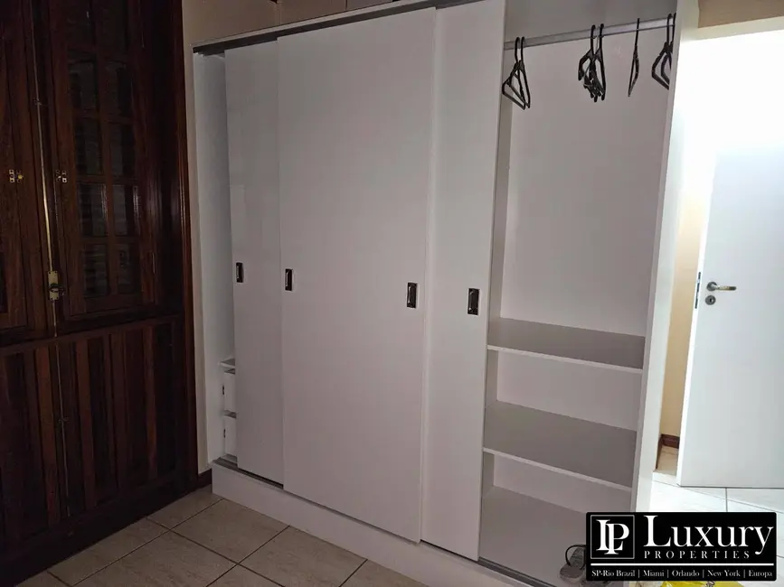Foto 11 de Casa de Condomínio com 3 quartos à venda e para alugar, 140m2 em Sao Sebastiao - SP
