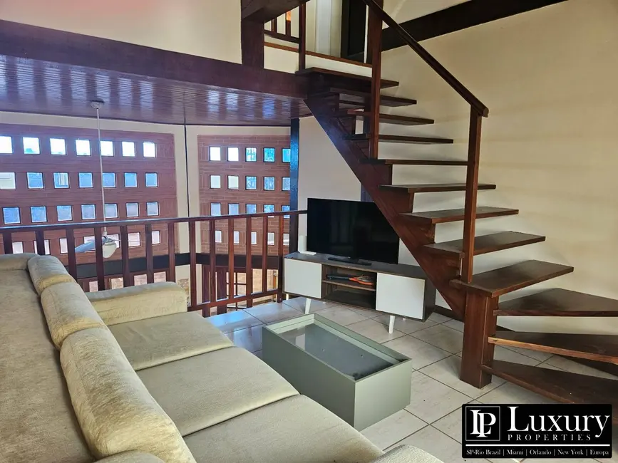 Foto 1 de Casa de Condomínio com 3 quartos à venda e para alugar, 140m2 em Sao Sebastiao - SP