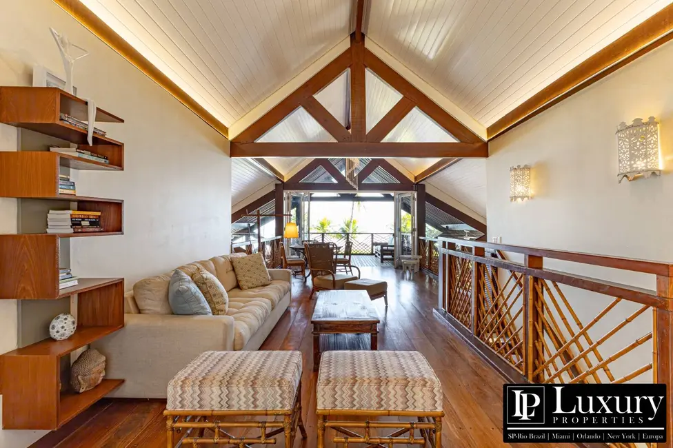 Foto 9 de Casa de Condomínio com 7 quartos à venda em Sao Sebastiao - SP