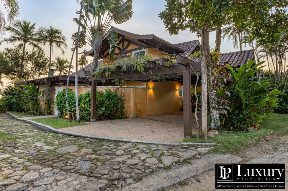 Foto 4 de Casa de Condomínio com 7 quartos à venda em Sao Sebastiao - SP