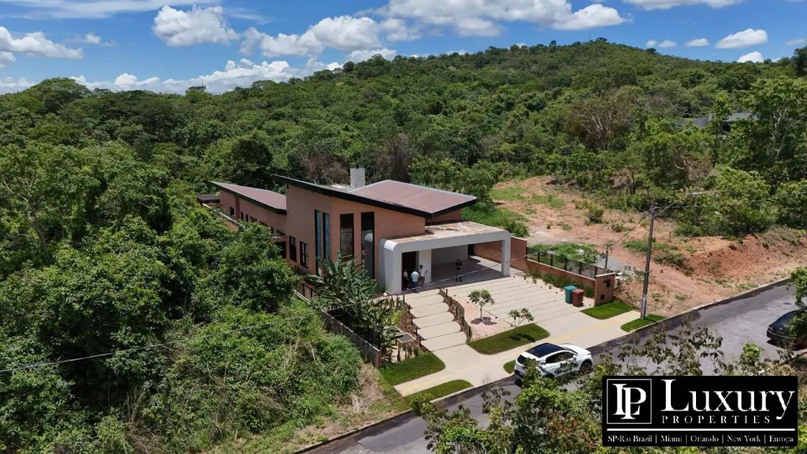 Foto 2 de Casa de Condomínio à venda em Condomínio Ecológico Mansões Morumbi, Senador Canedo - GO