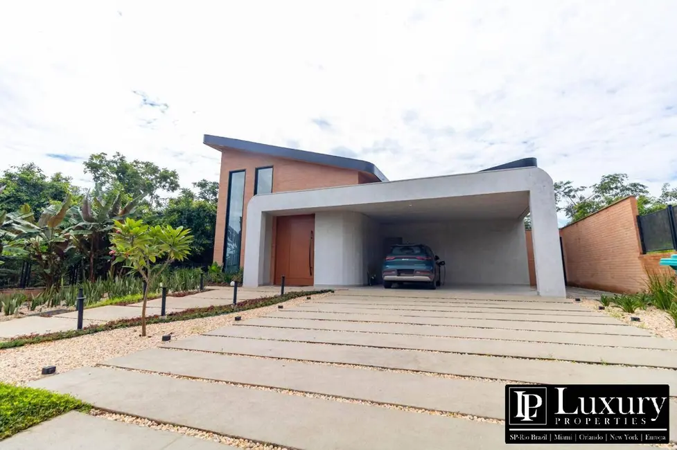 Foto 3 de Casa de Condomínio à venda em Condomínio Ecológico Mansões Morumbi, Senador Canedo - GO