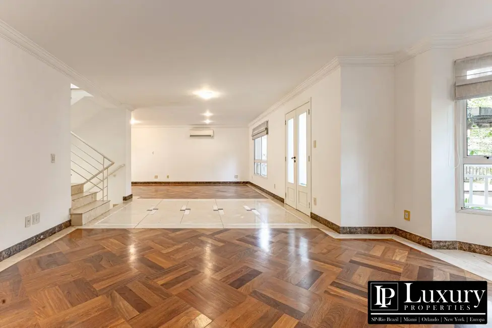 Foto 3 de Casa com 4 quartos à venda em Morumbi, São Paulo - SP